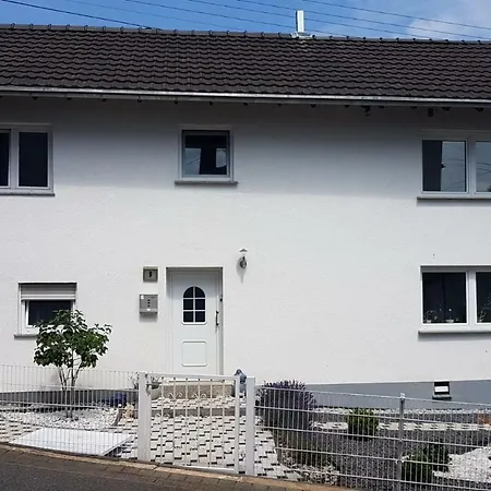 Westerwald Apartments Strassenhaus Exterior photo